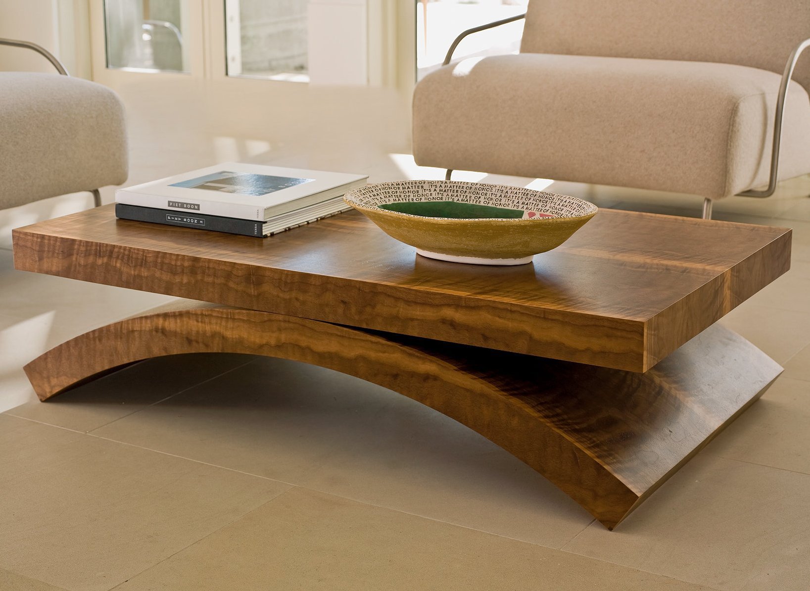plank coffe table modern living room