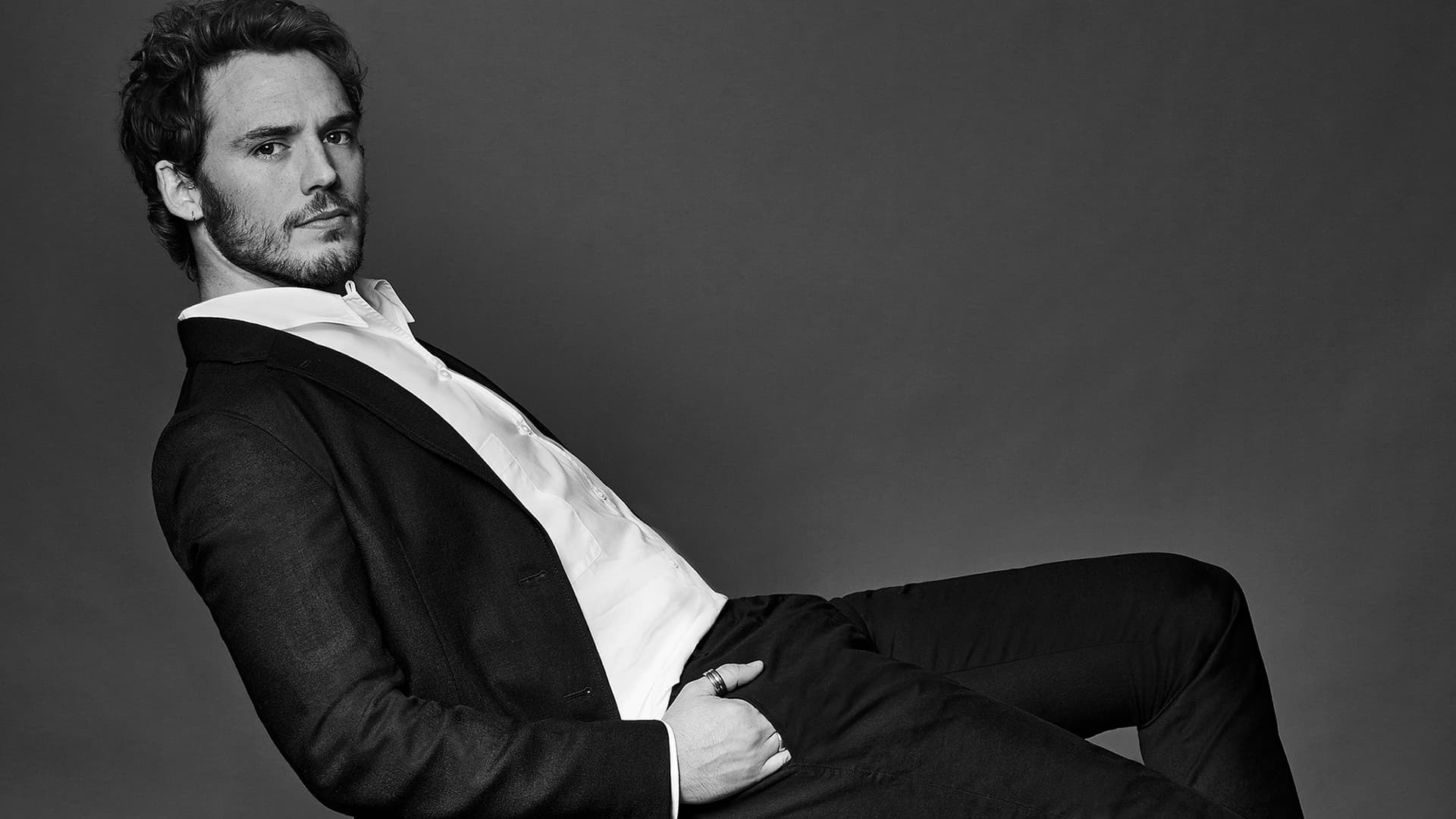 Sam Claflin Wallpapers Images Photos Pictures Backgrounds