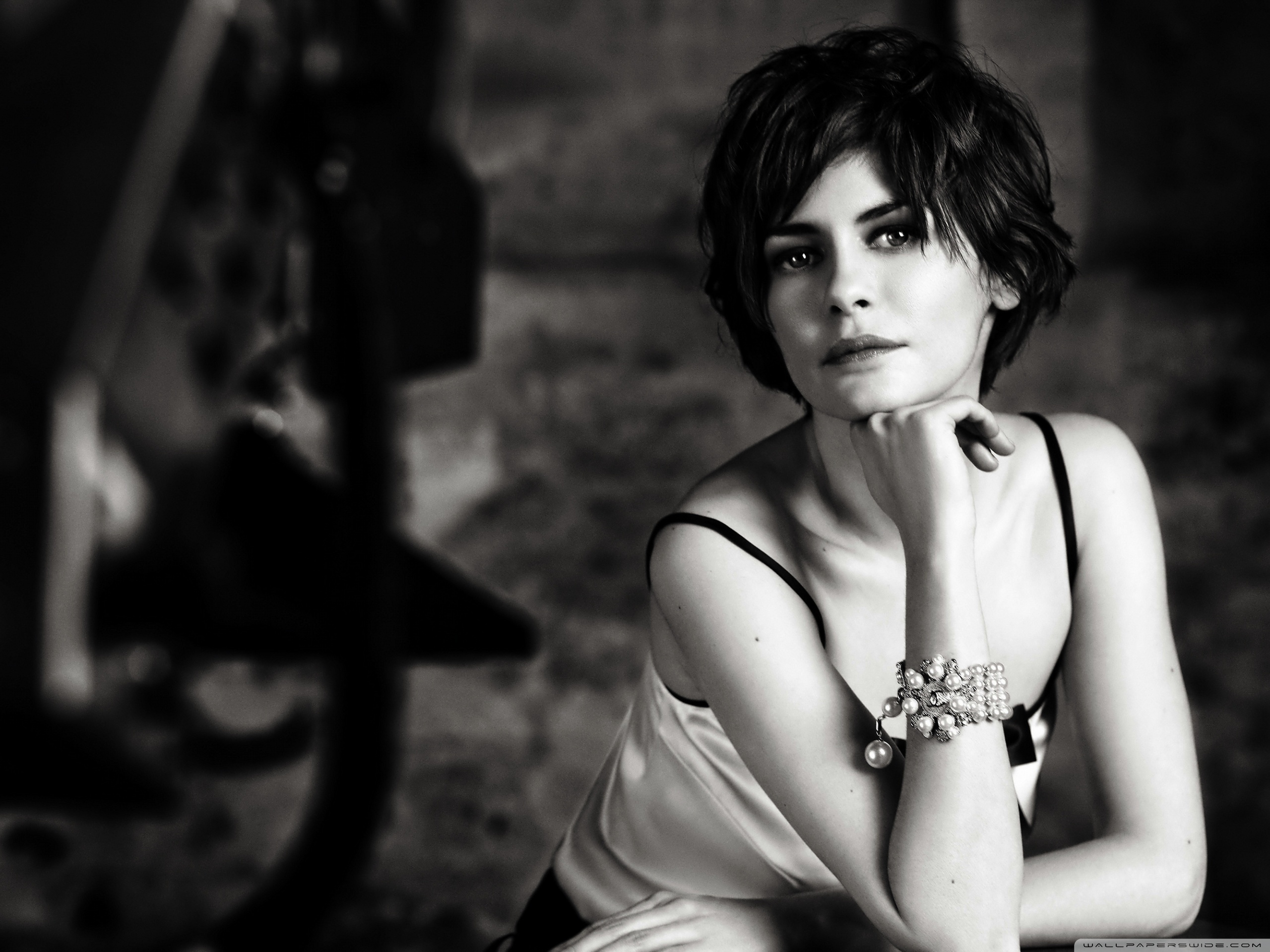 Audrey Tautou Wallpapers Images Photos Pictures Backgrounds