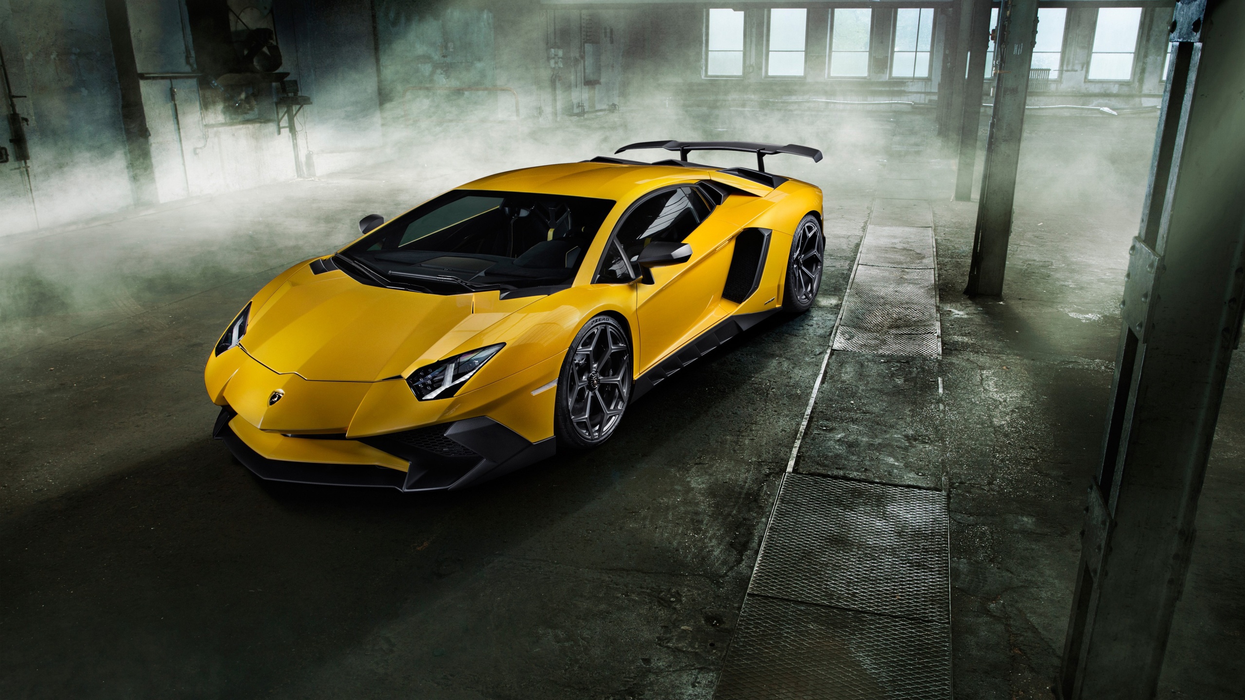 Lamborghini Aventador Wallpapers Images Photos Pictures ...
