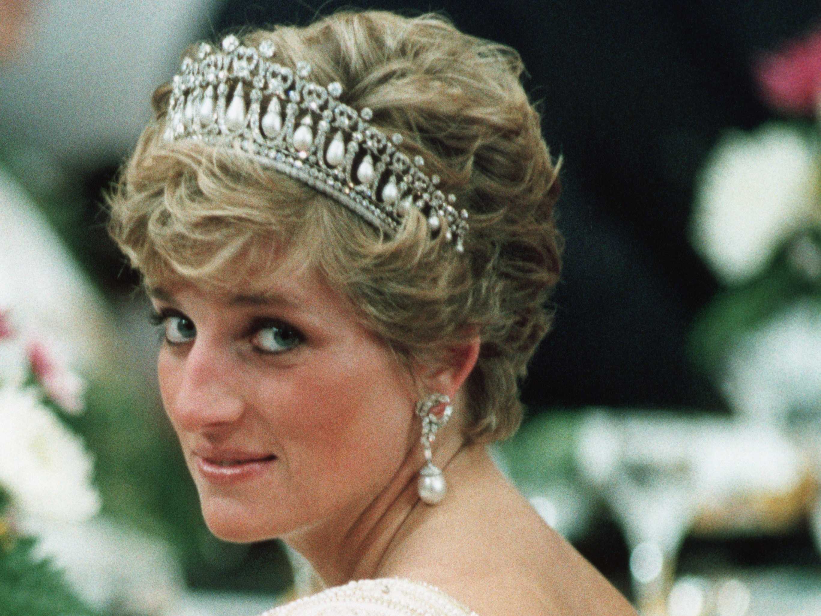 Princess Diana Wallpapers Images Photos Pictures Backgrounds