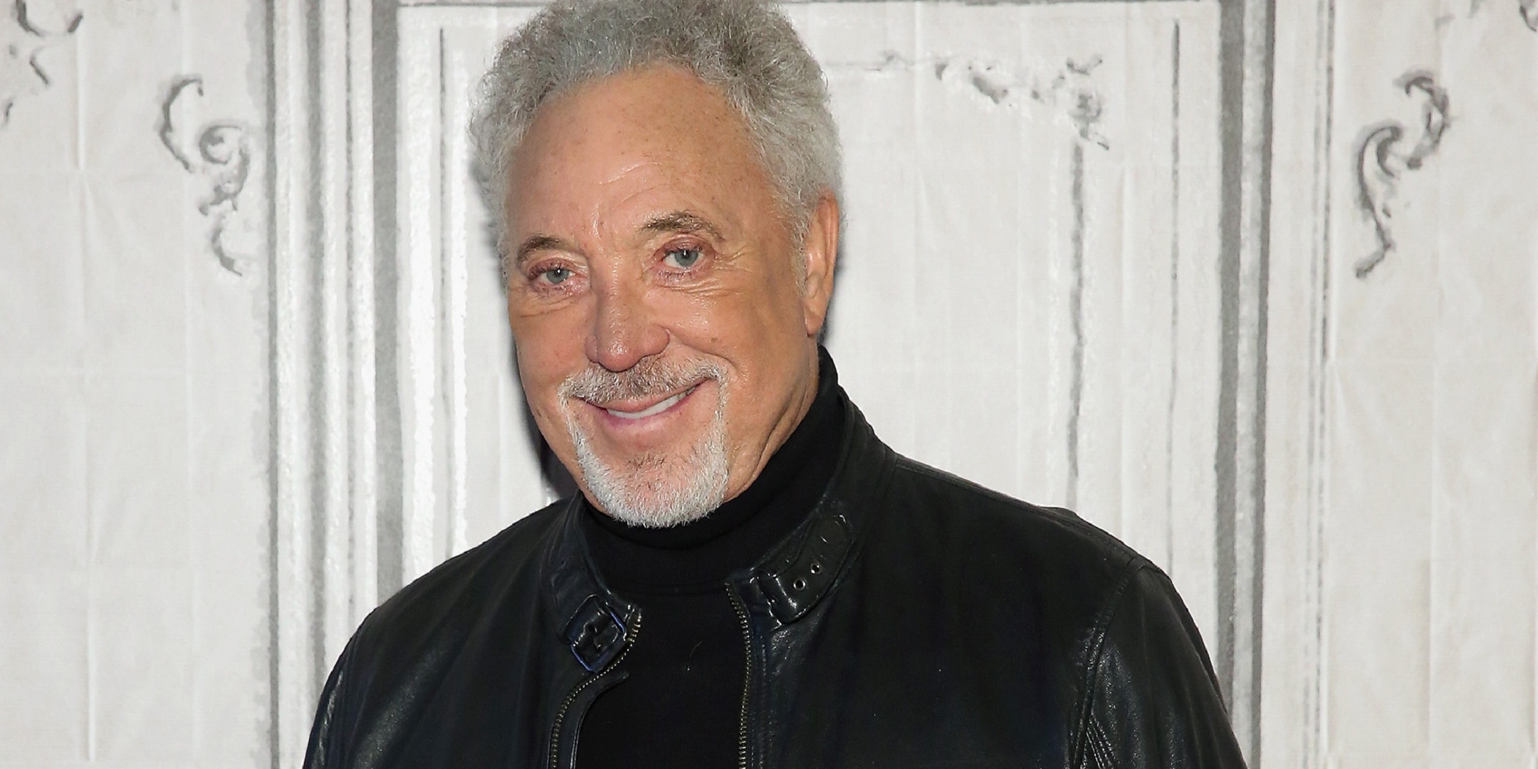 Tom Jones Wallpapers Images Photos Pictures Backgrounds