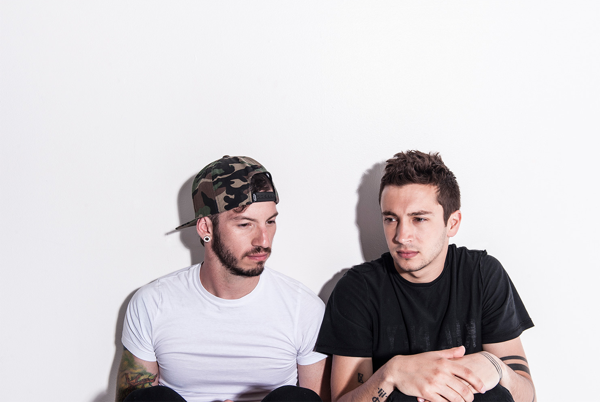 Twenty One Pilots Wallpapers Images Photos Pictures Backgrounds