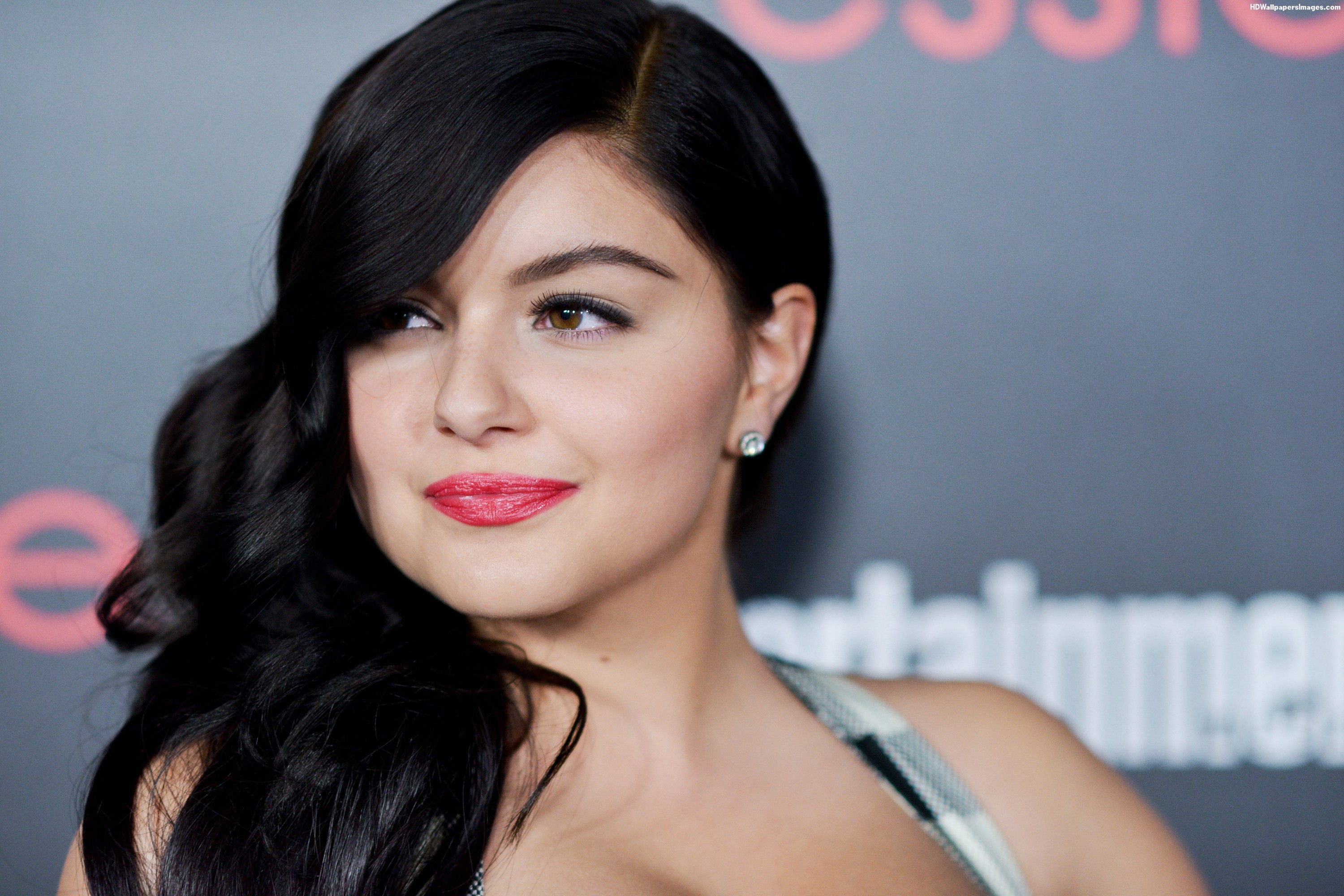 Ariel Winter Wallpapers Images Photos Pictures Backgrounds
