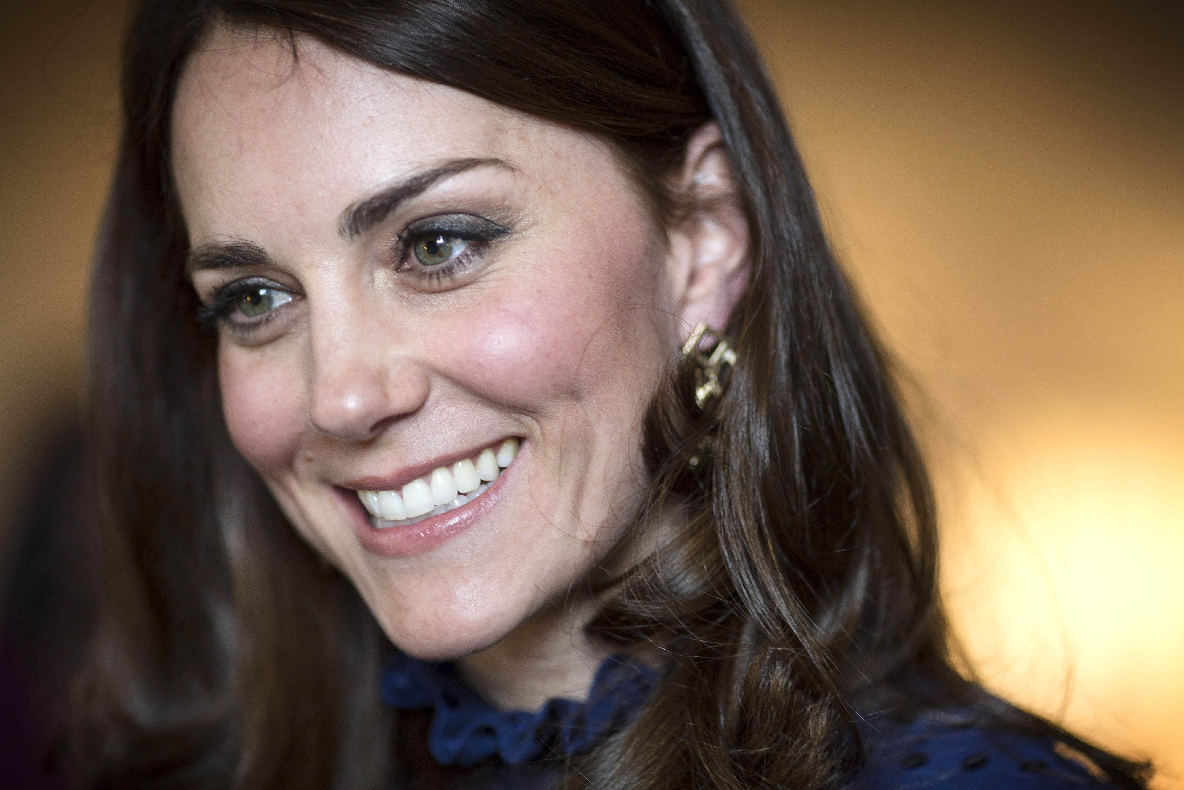 Kate Middleton Wallpapers Images Photos Pictures Backgrounds