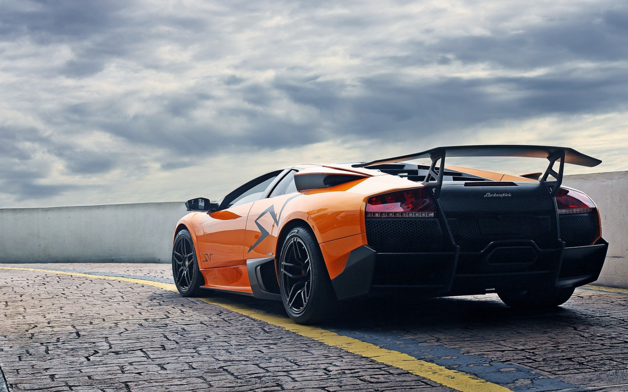 Lamborghini Murcielago Wallpapers Images Photos Pictures ...