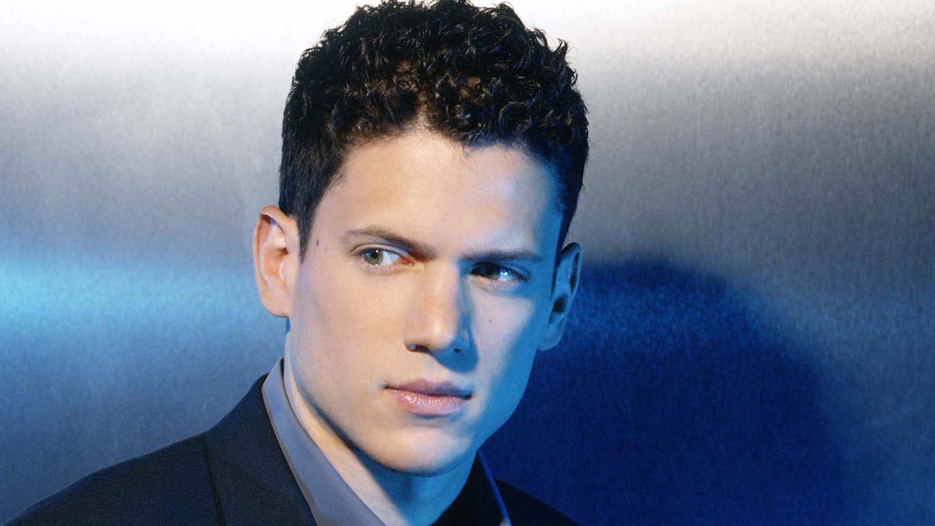 Wentworth Miller Wallpapers Images Photos Pictures Backgrounds