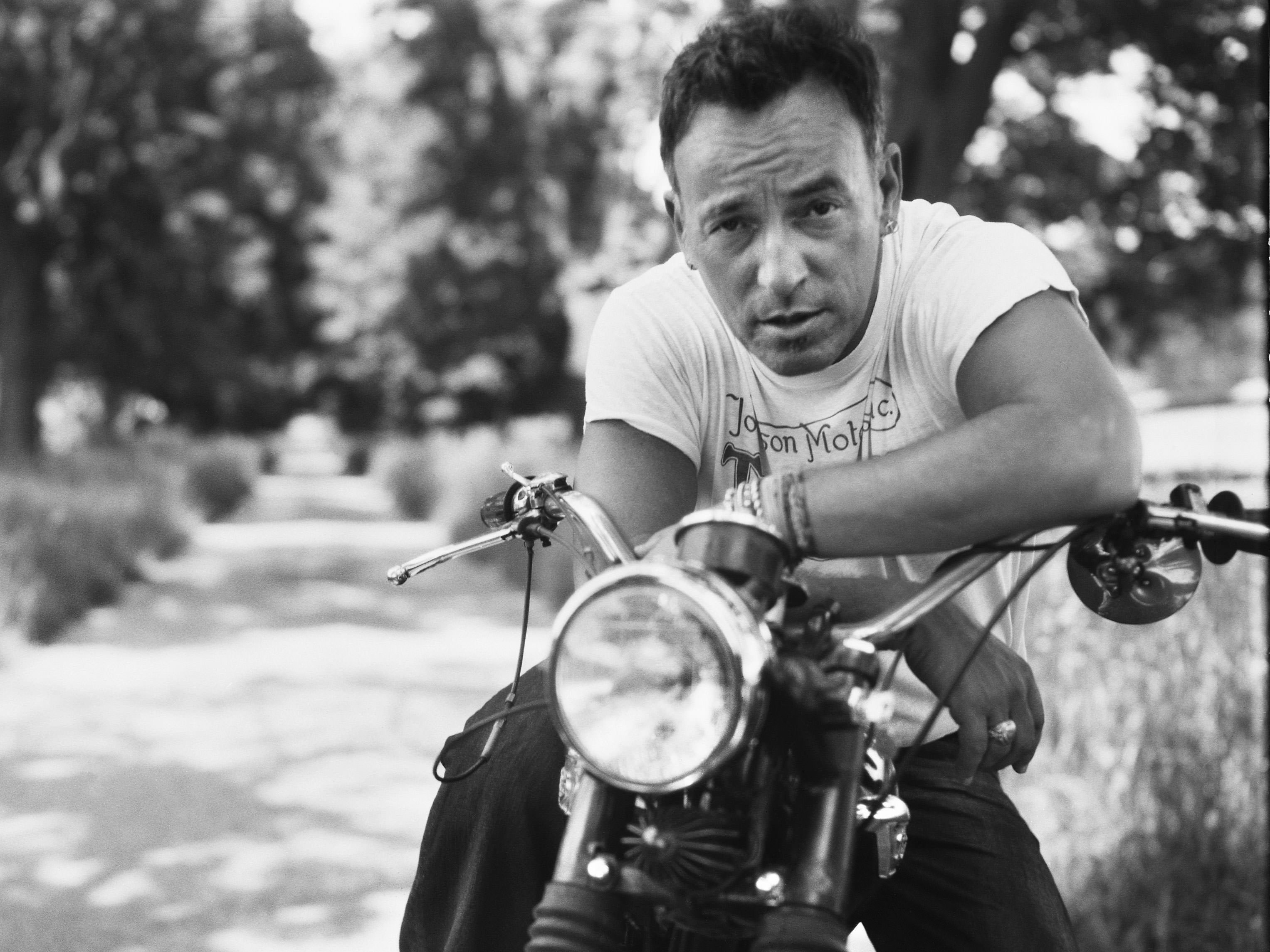 Bruce Springsteen Wallpapers Images Photos Pictures Backgrounds