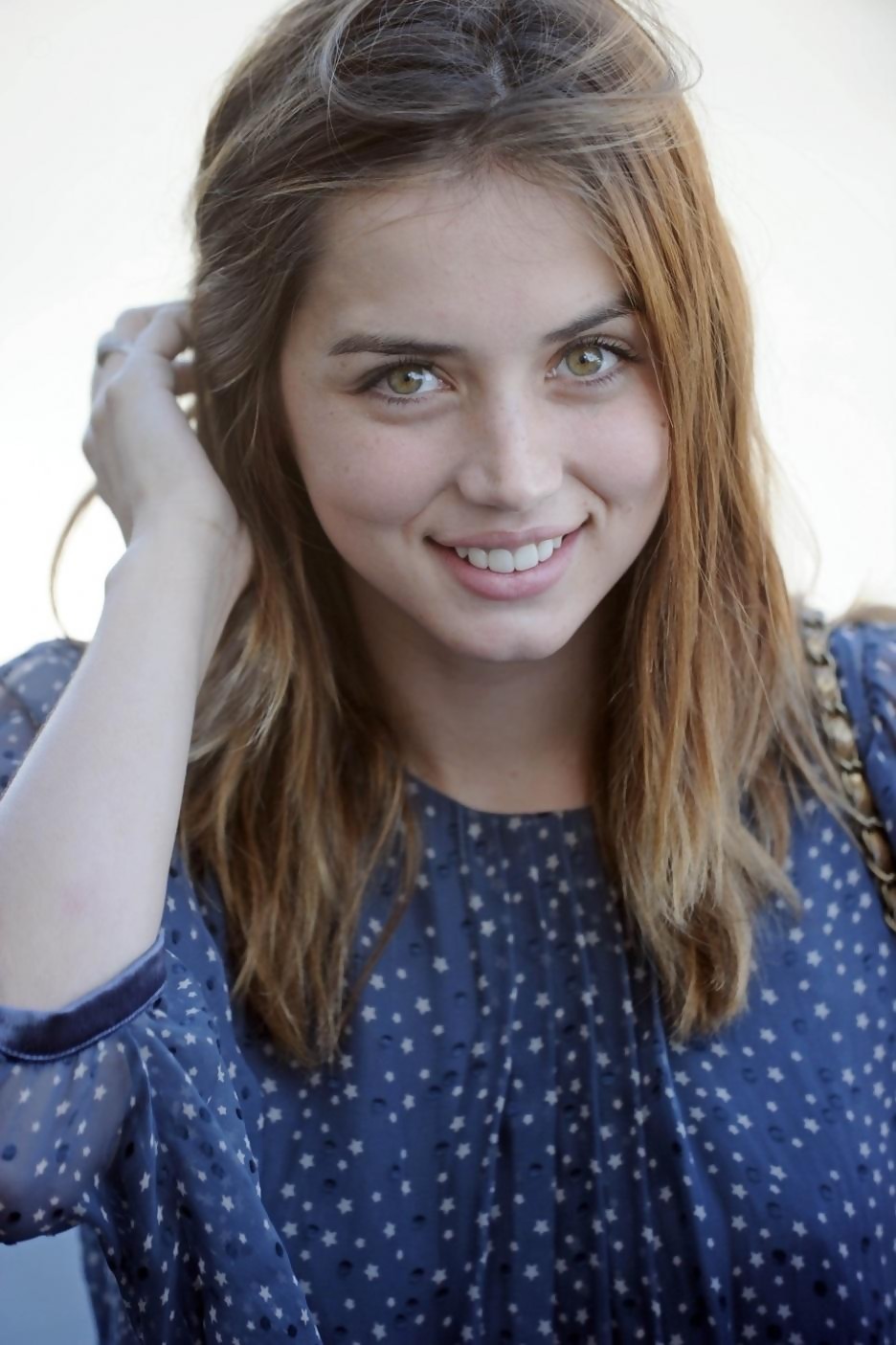 Ana De Armas High Quality Wallpapers For Iphone