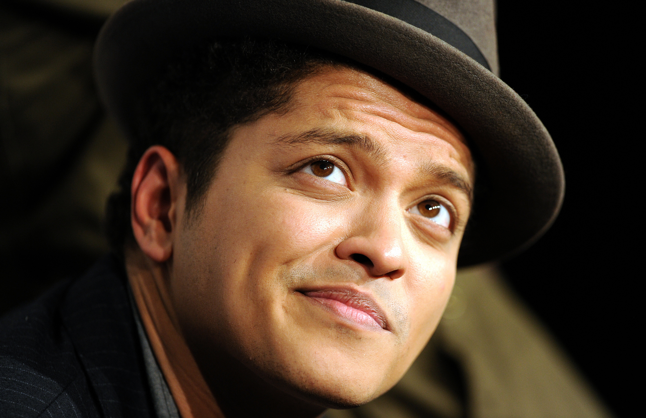 Bruno Mars Wallpapers Hd Free Download