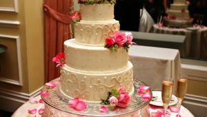 DeJulien Wedding Cake