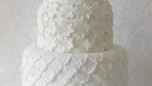 White Wedding Cake Awesome Ideas