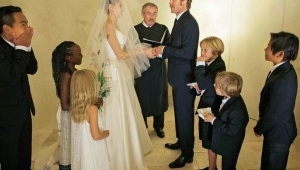 Angelina And Brad Wedding Pictures