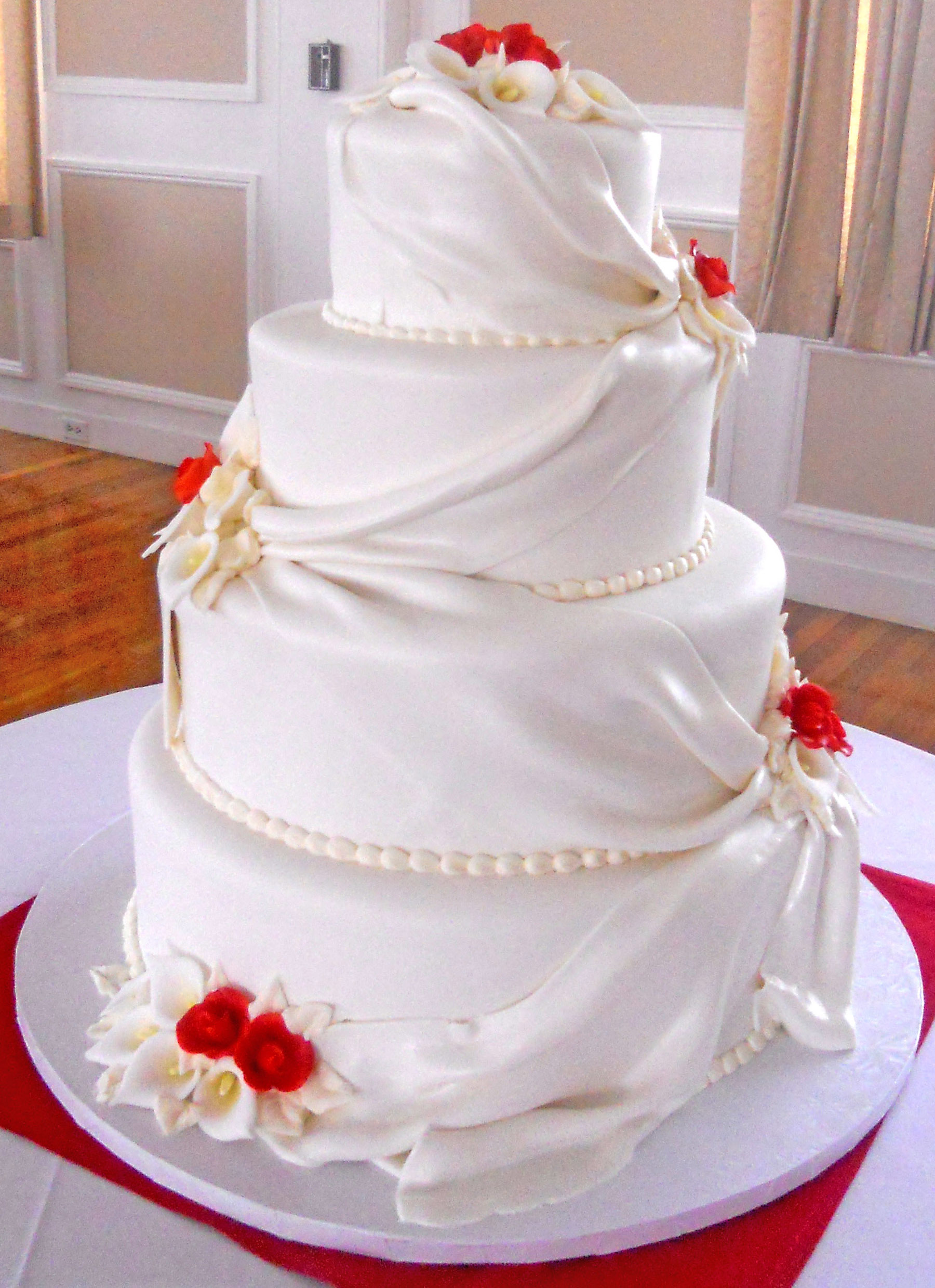 Elegan Wedding Cakes