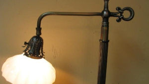 Old Fashioned Floor Lamps