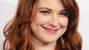 Alexandra Breckenridge High Quality Wallpapers For Iphone