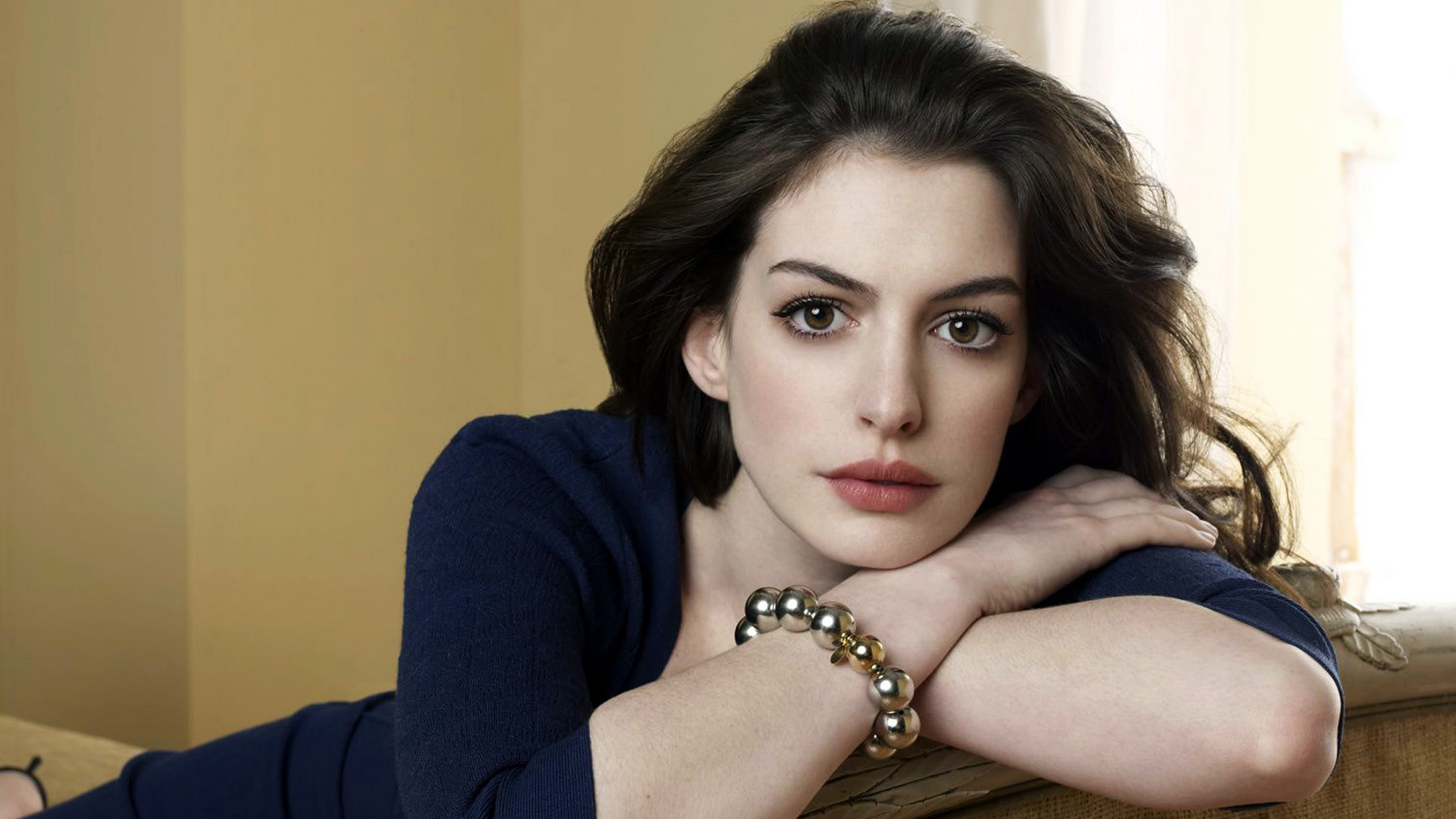 Anne Hathaway High Definition Wallpapers