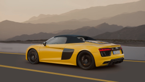 Audi R8 Spyder Background
