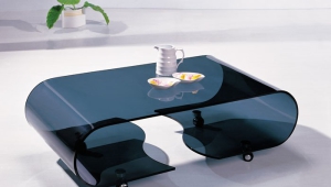 Black Glossy Coffee Table On Wheels
