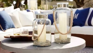 Decorative Candles As Coffee Table Accessories