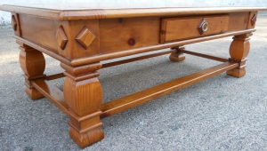 Pine Coffee Table With Single Storage Drawer