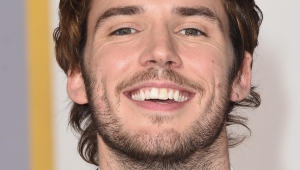 Sam Claflin High Quality Wallpapers For Iphone