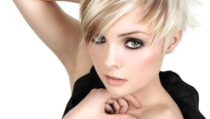 Sexy Short Blonde Hairstyle