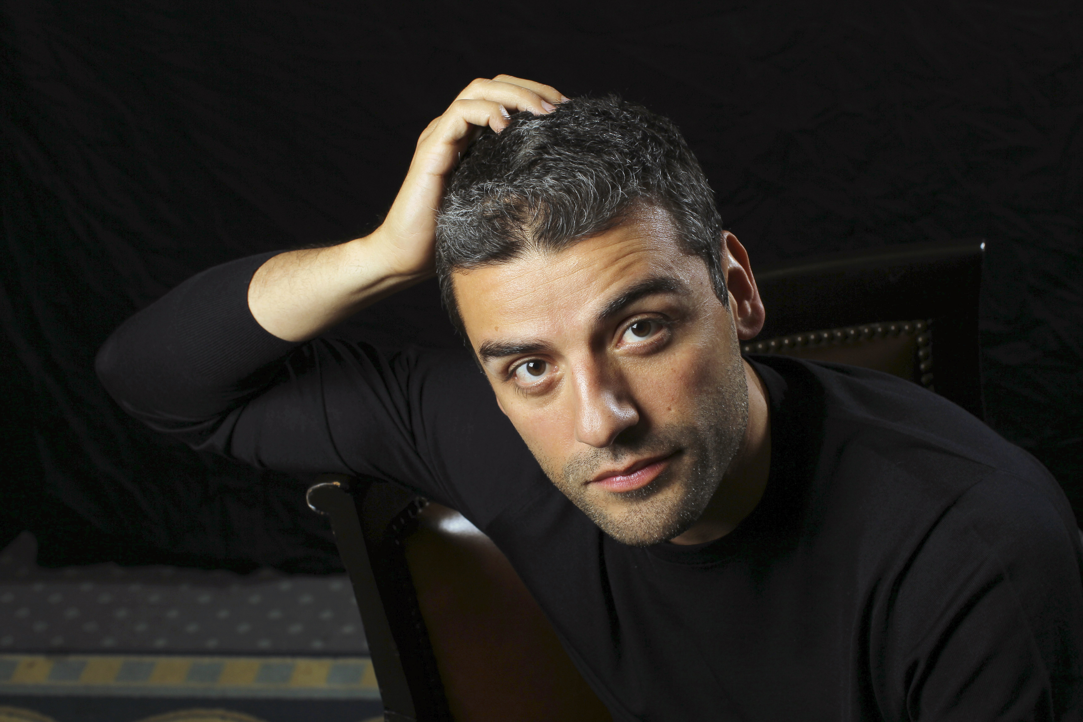 Oscar Isaac Wallpapers Images Photos Pictures Backgrounds