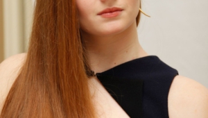 Sophie Turner Iphone Sexy Wallpapers