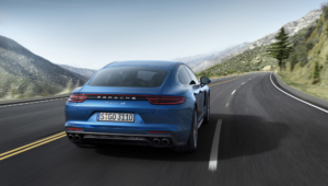 Porsche Panamera 2016 Computer Wallpaper