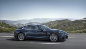 Porsche Panamera 2016 HD Wallpaper