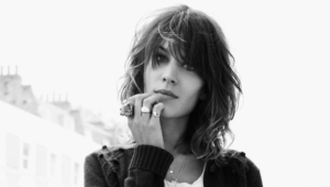 Alexa Chung Images