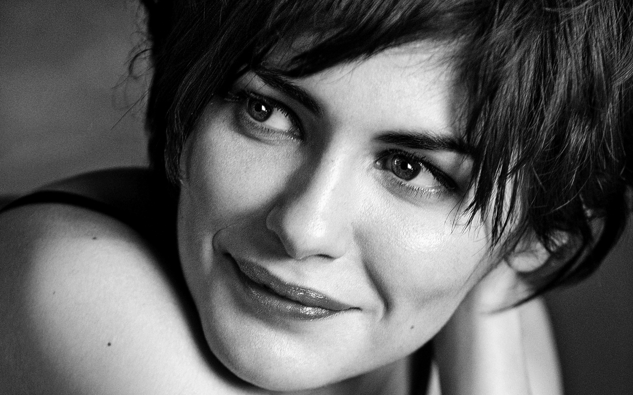 Audrey Tautou High Quality Wallpapers