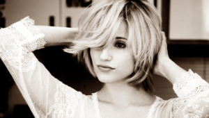 Dianna Agron Sexy Wallpapers