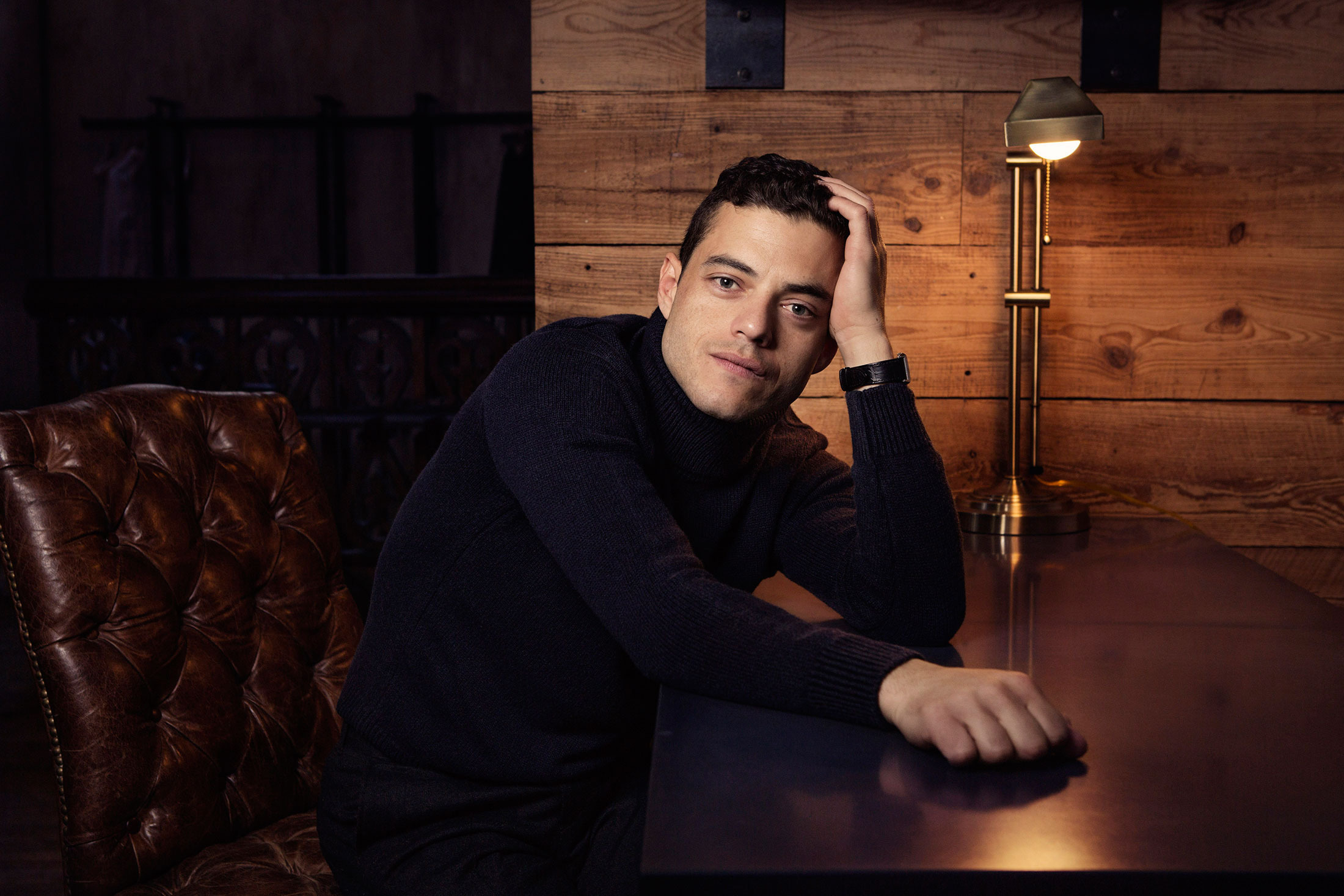 Rami Malek Wallpapers Images Photos Pictures Backgrounds