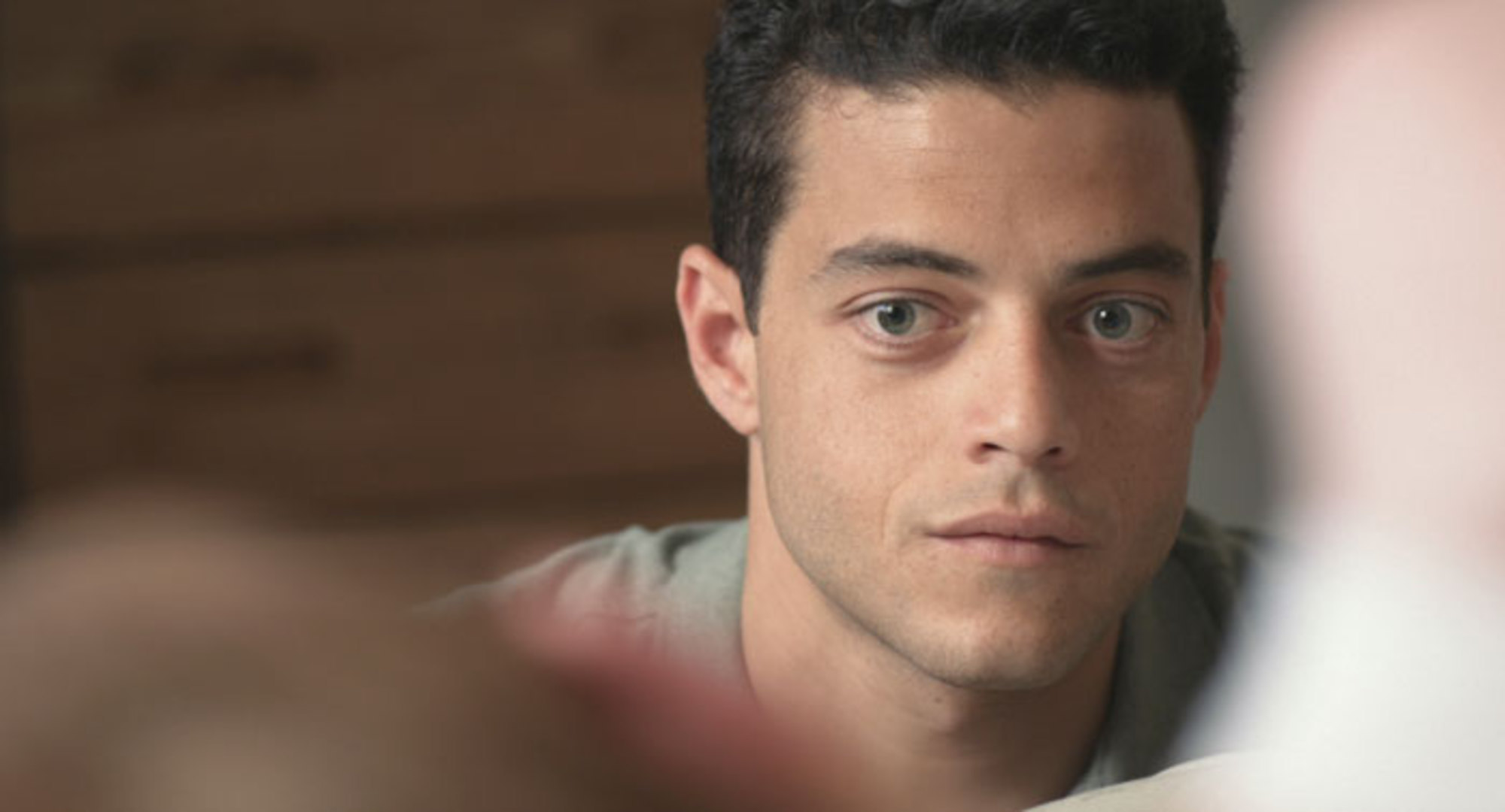 Rami Malek Wallpapers Images Photos Pictures Backgrounds