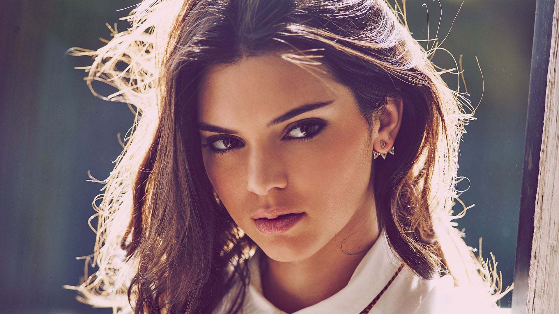 Kendall Jenner Wallpapers Images Photos Pictures Backgrounds
