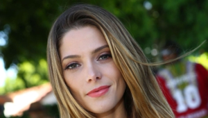 Ashley Greene Pictures