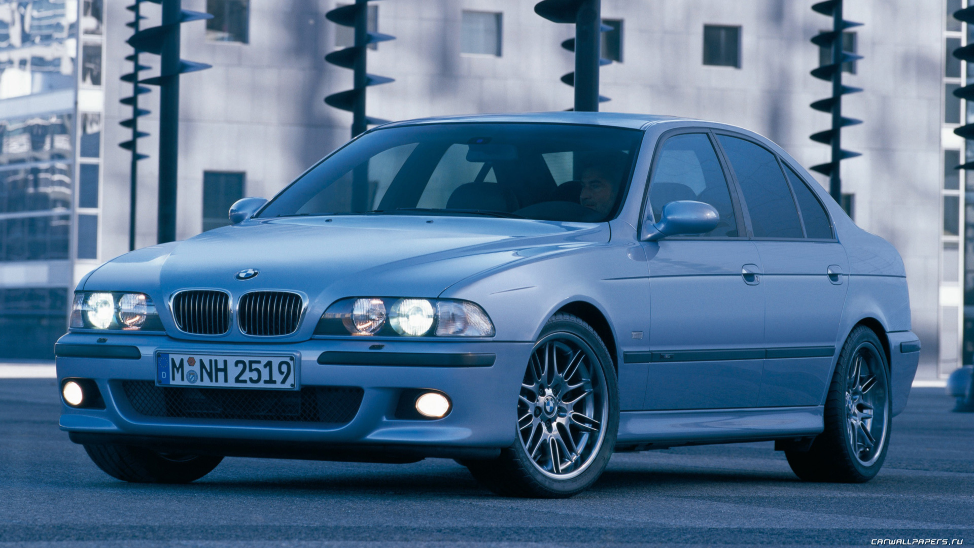 BMW 5 Series e39 m5