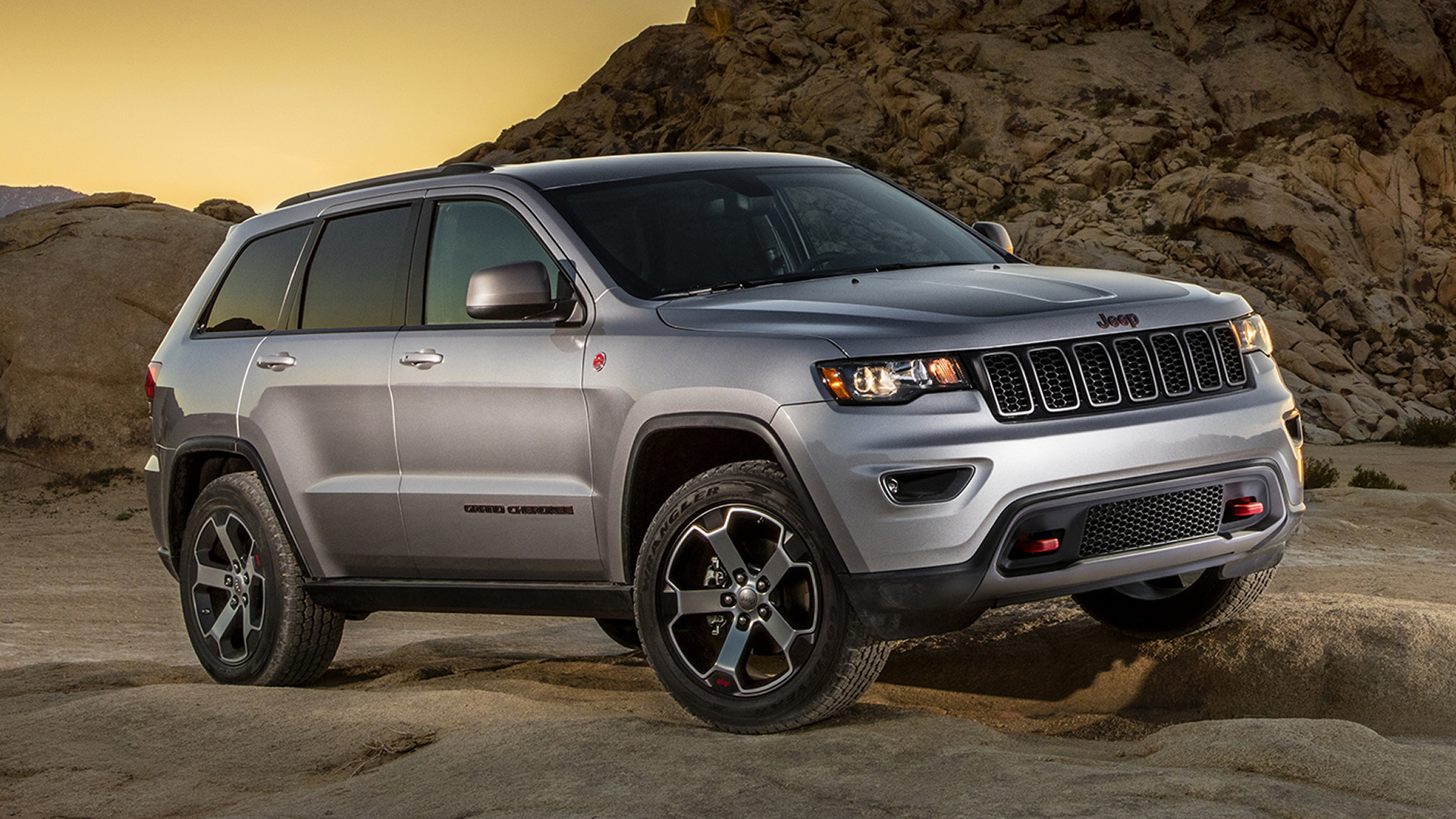 Jeep Grand Cherokee Wallpapers Images Photos Pictures Backgrounds 2005 Jeep Grand Cherokee 5.7 Hemi Performance Upgrades