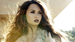 Demi Lovato Short Pictures