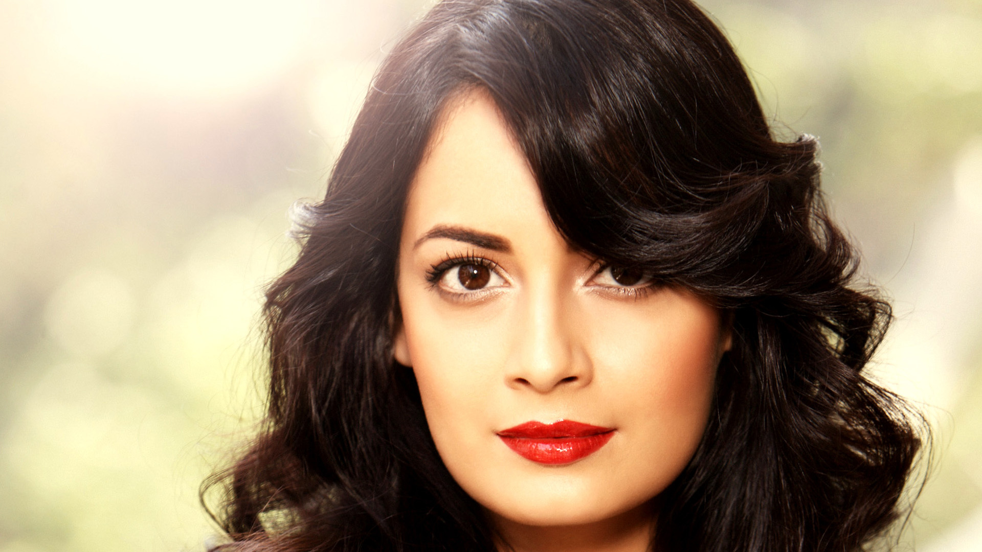 Dia Dia Mirza Wallpapers Images Photos Pictures Backgrounds Dia - Vrogue