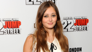 Ella Purnell Pictures