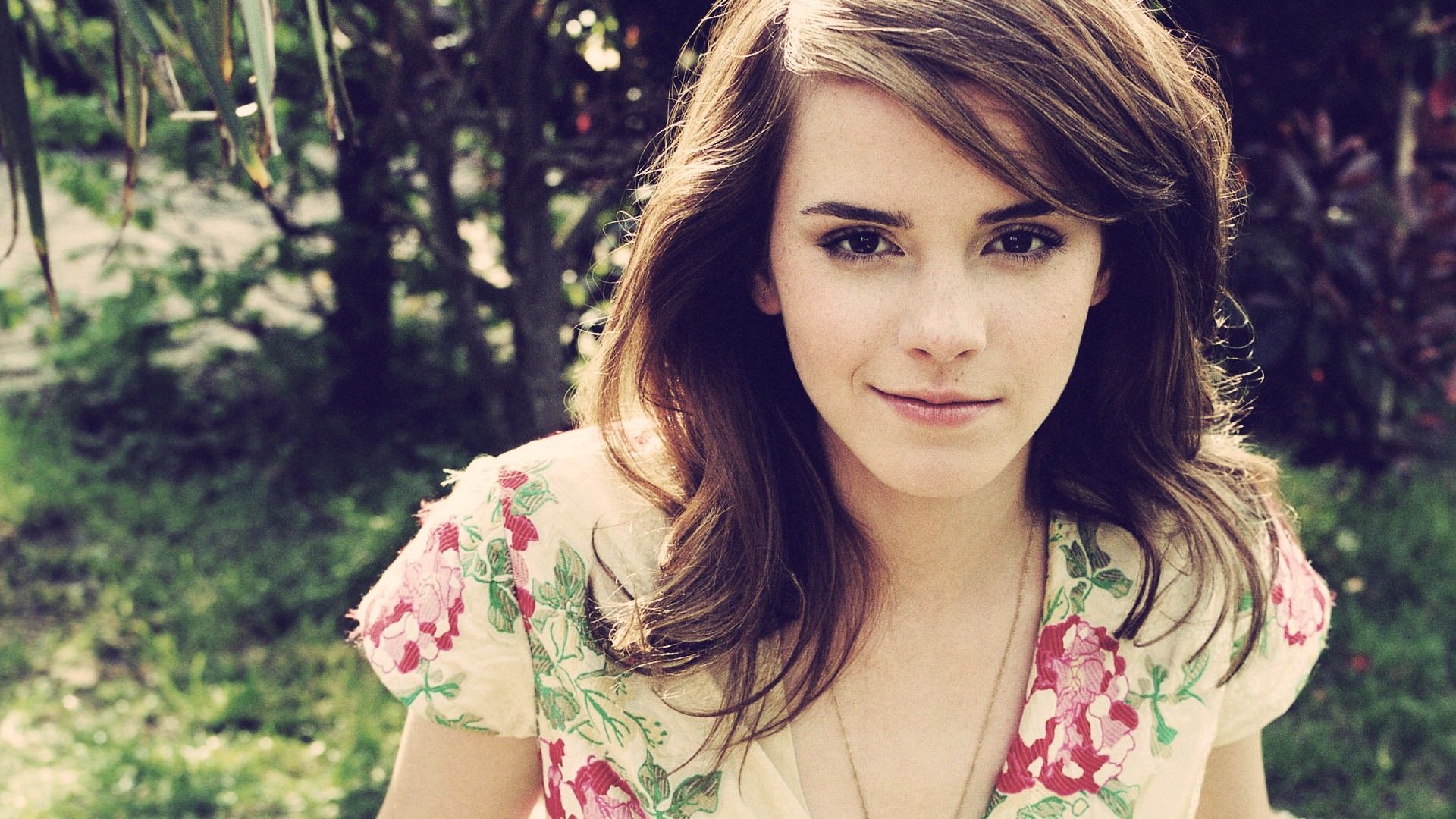 Emma Watson Wallpapers Images Photos Pictures Backgrounds Images, Photos, Reviews