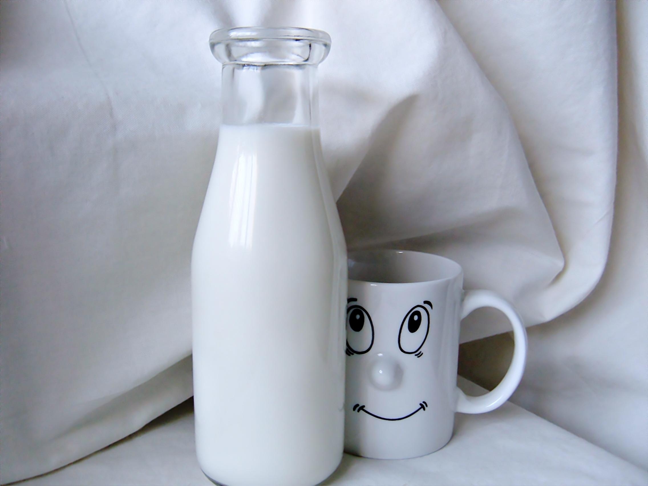 Milk High Definition Wallpapers