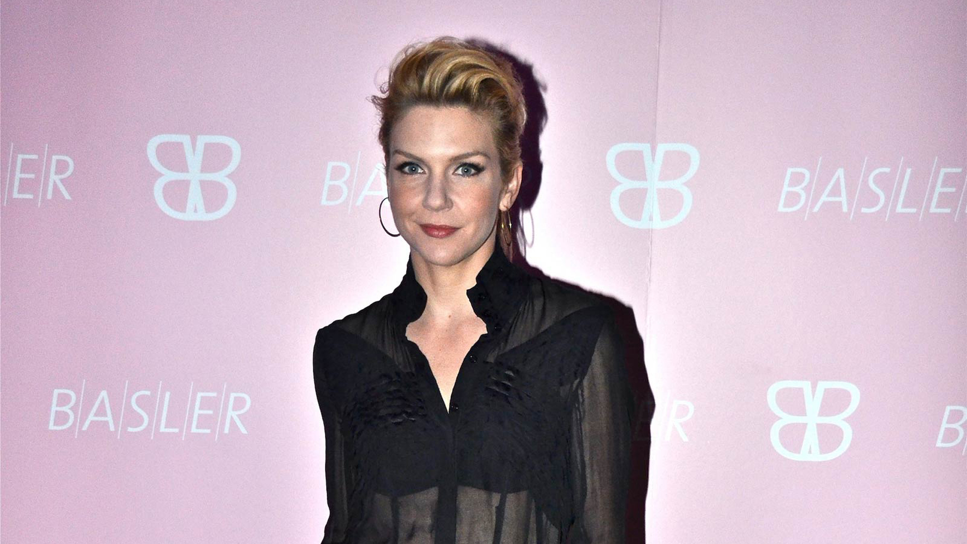 Rhea Seehorn Pictures. 