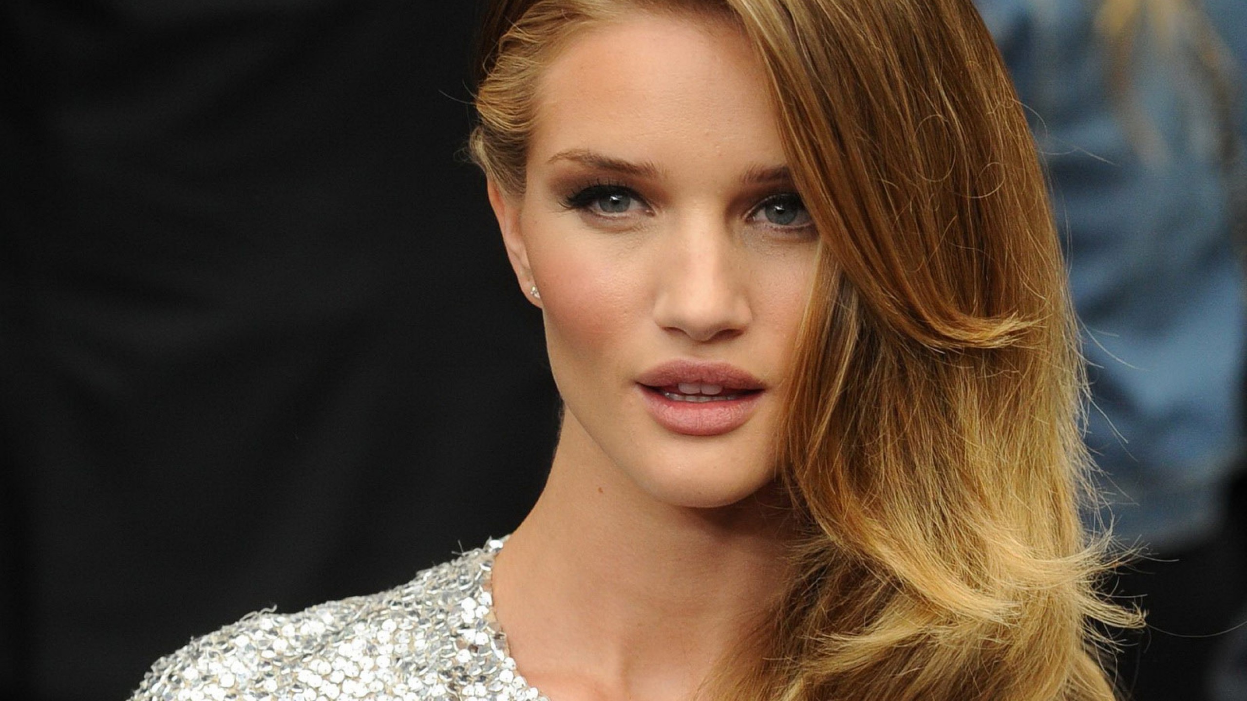 Rosie Huntington-Whiteley Wallpapers Images Photos Pictures Backgrounds