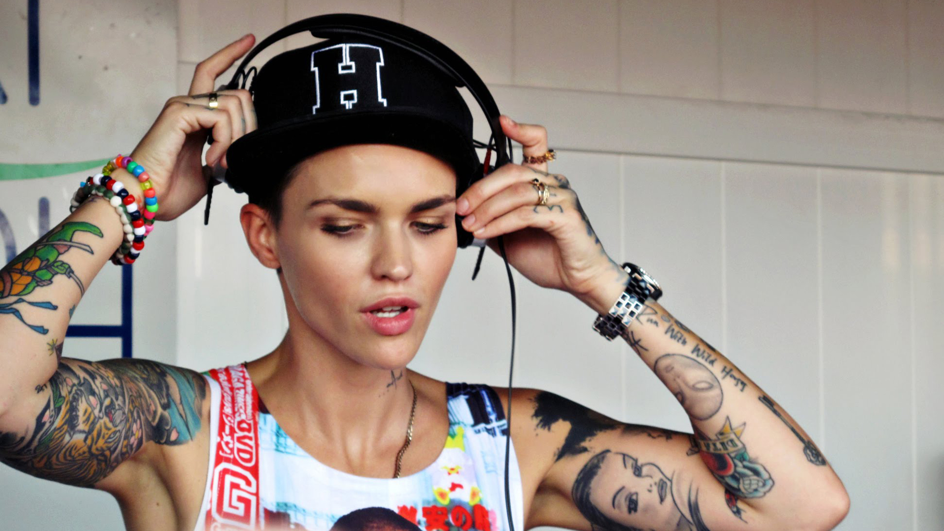 Ruby Rose Wallpapers Images Photos Pictures Backgrounds