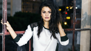 Selena Gomez Wallpaper For Lapto