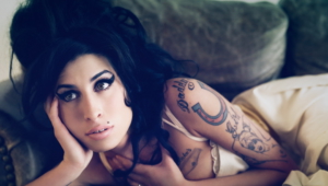 Amy Winehouse Uhd Wallpaper